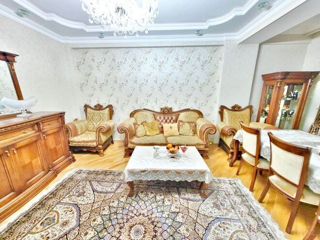 Продаётся 3-комн. новостройка 107 м², м. Кара Караев, photo 1 from 25
