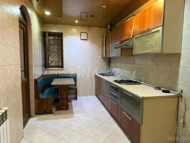 Satılır 14 otaqlı həyət evi/bağ evi 479 m², Nəsimi m., photo 18 from 32