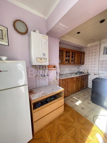 Satılır 2 otaqlı köhnə tikili 76 m², Nizami m., photo 9 from 20