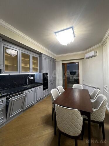 Satılır 4 otaqlı yeni tikili 190 m², Gənclik m., photo 17 from 26