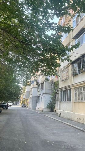 Satılır 3 otaqlı köhnə tikili 75 m², Elmlər Akademiyası m., photo 3 from 23