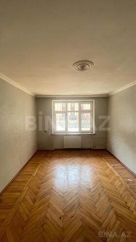 Satılır 3 otaqlı köhnə tikili 75 m², Elmlər Akademiyası m., photo 5 from 23