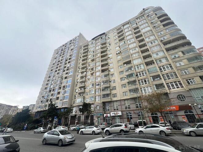 Продаётся 3-комн. новостройка 104 м², м. Шах Исмаил Хатаи, photo 1 from 12