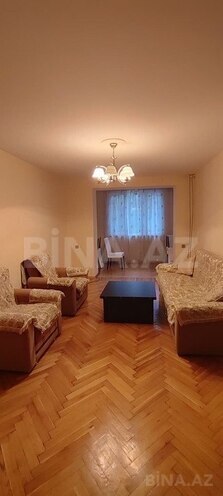 İcarəyə verilir 3 otaqlı köhnə tikili 70 m², İnşaatçılar m., photo 4 from 12