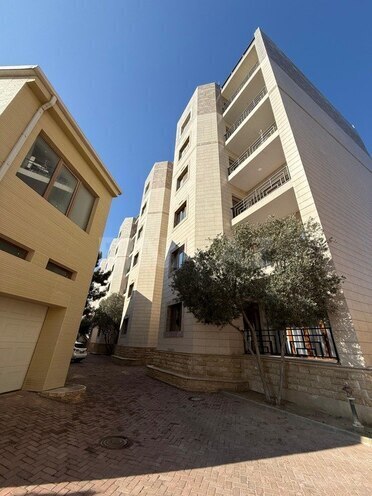 Satılır 3 otaqlı yeni tikili 158 m², Şıxov q., photo 1 from 21
