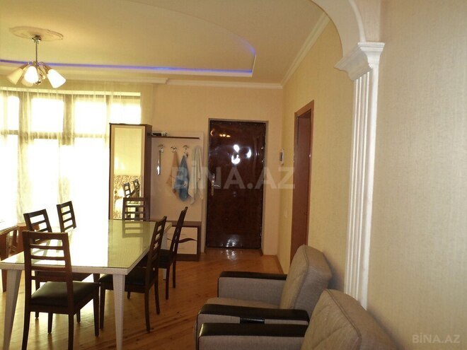 Satılır 7 otaqlı həyət evi/bağ evi 250 m², photo 22 from 32