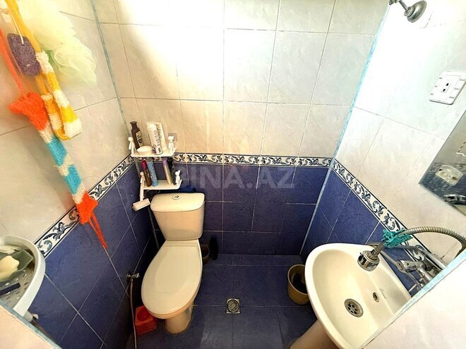 Satılır 5 otaqlı köhnə tikili 120 m², Qara Qarayev m., photo 25 from 31