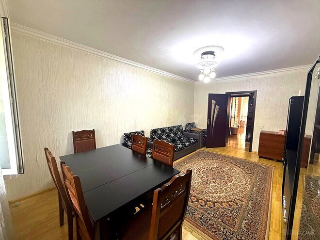 Satılır 5 otaqlı köhnə tikili 120 m², Qara Qarayev m., photo 3 from 31