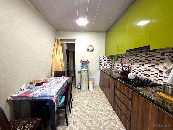 Satılır 5 otaqlı köhnə tikili 120 m², Qara Qarayev m., photo 13 from 31