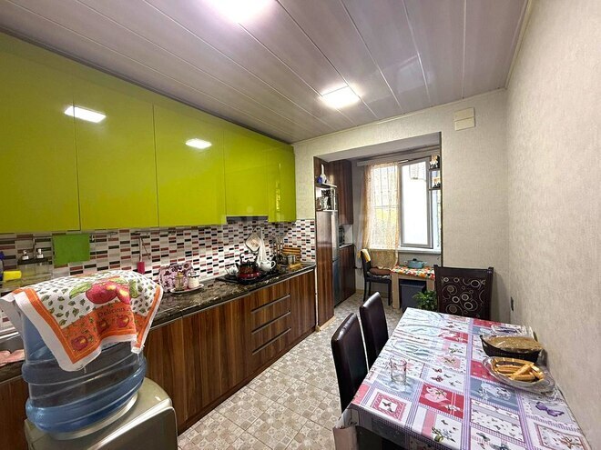 Satılır 5 otaqlı köhnə tikili 120 m², Qara Qarayev m., photo 14 from 31