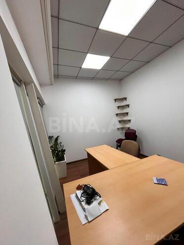Сдаётся 1-комн. офис 20 м², м. Сахил, photo 3 from 6