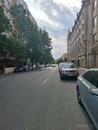 Сдаётся 7-комн. вторичка 380 м², м. Сахил, photo 23 from 25