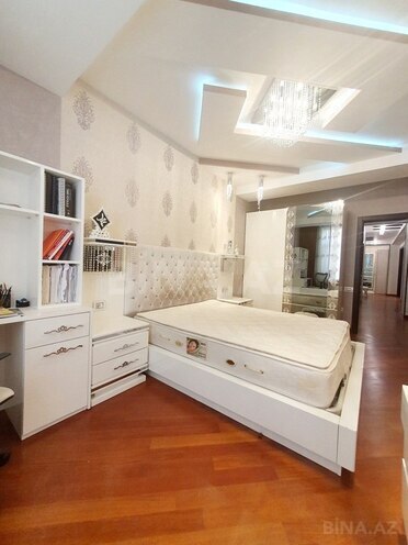 Satılır 4 otaqlı yeni tikili 208 m², 28 May m., photo 14 from 32