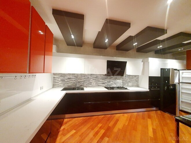 Satılır 4 otaqlı yeni tikili 208 m², 28 May m., photo 7 from 32