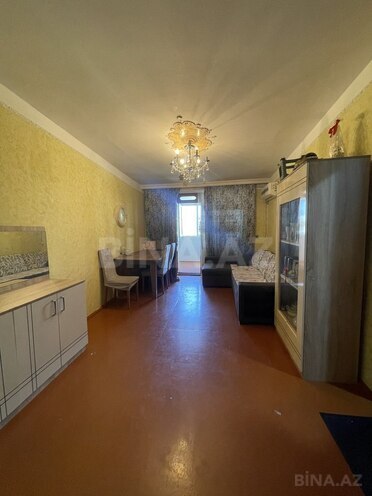 Satılır 2 otaqlı köhnə tikili 60 m², İnşaatçılar m., photo 1 from 11