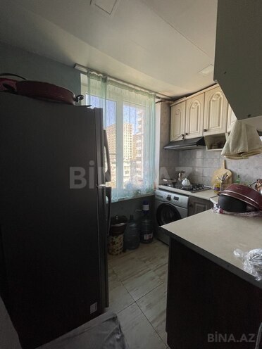 Satılır 2 otaqlı köhnə tikili 60 m², İnşaatçılar m., photo 7 from 11