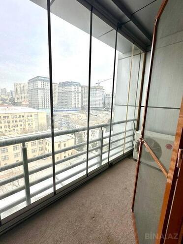 Satılır 4 otaqlı yeni tikili 205 m², 28 May m., photo 22 from 32