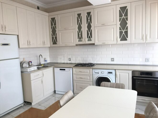 İcarəyə verilir 2 otaqlı yeni tikili 95 m², 28 May m., photo 20 from 22