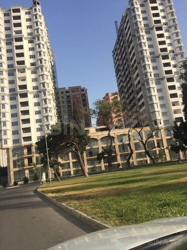 Сдаётся 2-комн. новостройка 70 м², м. Шах Исмаил Хатаи, photo 1 from 17