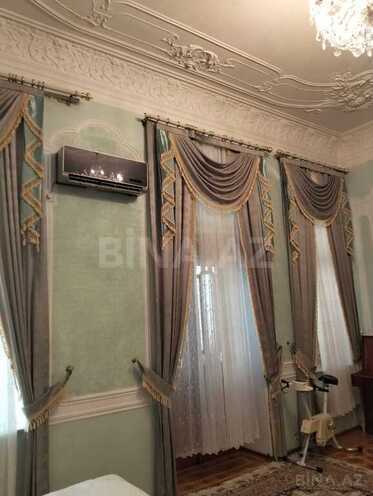 Продаётся 8-комн. вторичка 250 м², м. Низами, photo 9 from 22