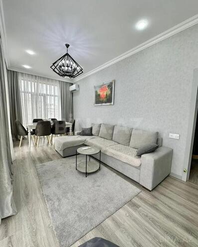 Продаётся 2-комн. новостройка 82 м², м. 28 мая, photo 1 from 10