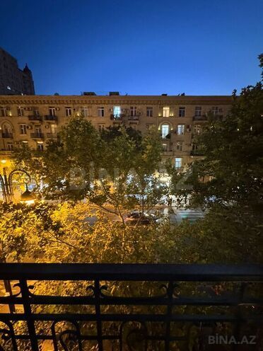 İcarəyə verilir 3 otaqlı köhnə tikili 80 m², Nizami m., photo 21 from 22