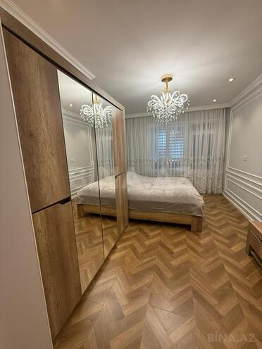 Сдаётся 2-комн. новостройка 80 м², м. 8 ноября, photo 10 from 18
