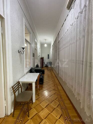 Продаётся 3-комн. вторичка 105 м², м. Низами, photo 12 from 17