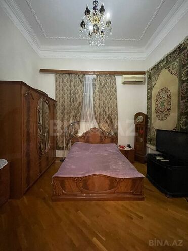 Продаётся 3-комн. вторичка 105 м², м. Низами, photo 4 from 17