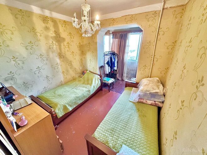 Satılır 3 otaqlı köhnə tikili 75 m², Qara Qarayev m., photo 6 from 17