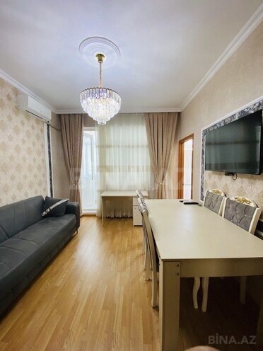 Продаётся 2-комн. вторичка 58 м², м. Мемар Аджеми, photo 3 from 16