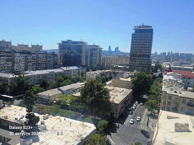 Satılır 5 otaqlı yeni tikili 265 m², 28 May m., photo 9 from 16