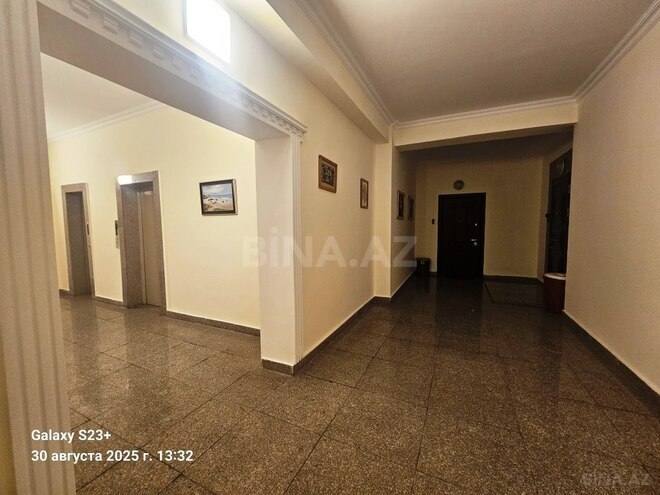 Satılır 5 otaqlı yeni tikili 265 m², 28 May m., photo 14 from 16