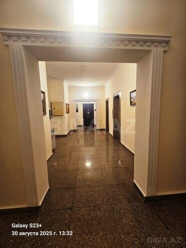 Satılır 5 otaqlı yeni tikili 265 m², 28 May m., photo 15 from 16