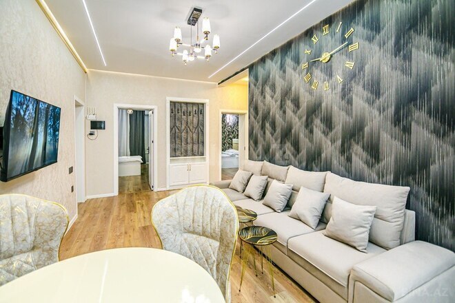 İcarəyə verilir 4 otaqlı köhnə tikili 147 m², Sahil m., photo 8 from 32