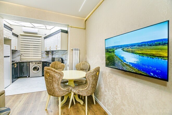 İcarəyə verilir 4 otaqlı köhnə tikili 147 m², Sahil m., photo 4 from 32