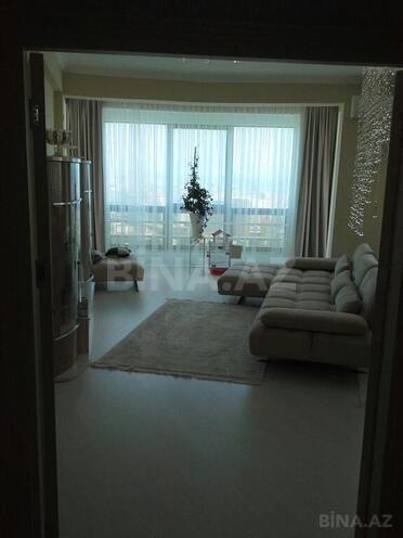 Продаётся 2-комн. новостройка 94 м², м. Элмляр Академиясы, photo 8 from 17