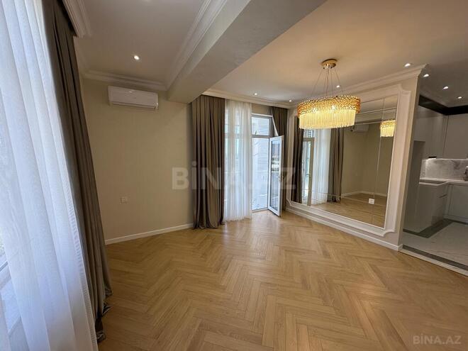 Продаётся 3-комн. новостройка 75 м², м. Кара Караев, photo 3 from 24