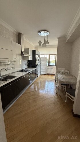 Сдаётся 3-комн. новостройка 120 м², Насиминский  р., photo 4 from 14