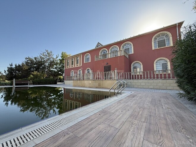 Продаётся 8-комн. дом/дача 400 м², пос. Новханы, photo 3 from 13