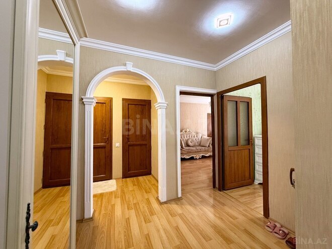 Продаётся 3-комн. вторичка 80 м², пос. Бадамдар, photo 1 from 18