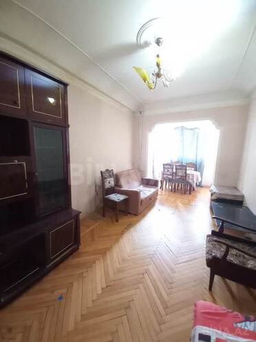 Satılır 2 otaqlı köhnə tikili 55 m², Elmlər Akademiyası m., photo 8 from 19