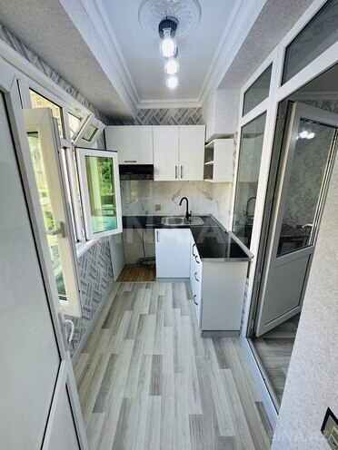 Продаётся 3-комн. вторичка 45 м², м. Нариман Нариманов, photo 5 from 11