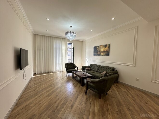 İcarəyə verilir 3 otaqlı yeni tikili 135 m², Ağ şəhər q., photo 3 from 13