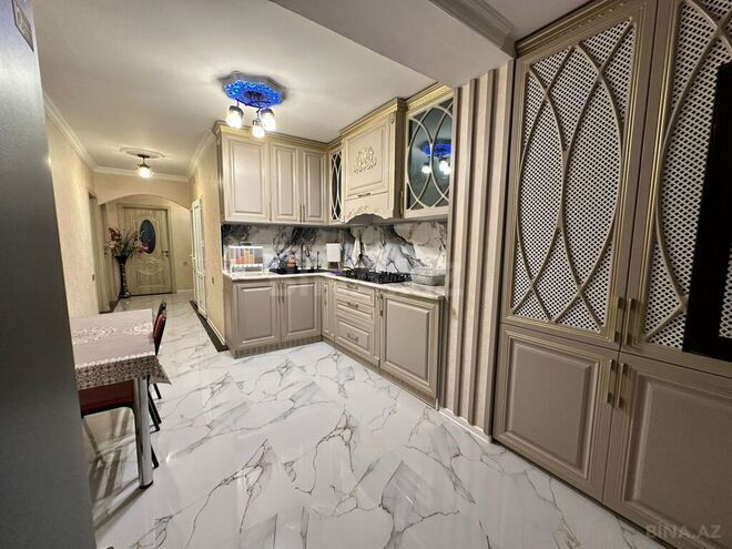 Продаётся 4-комн. вторичка 110 м², пос. Ахмедлы, photo 1 from 12