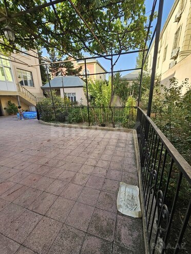 Satılır 6 otaqlı həyət evi/bağ evi 315 m², Azadlıq Prospekti m., photo 10 from 32
