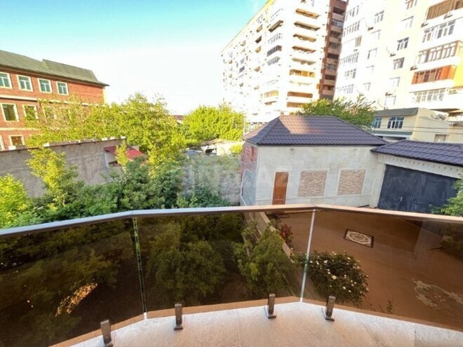 Satılır 8 otaqlı həyət evi/bağ evi 500 m², Nəsimi m., photo 24 from 29