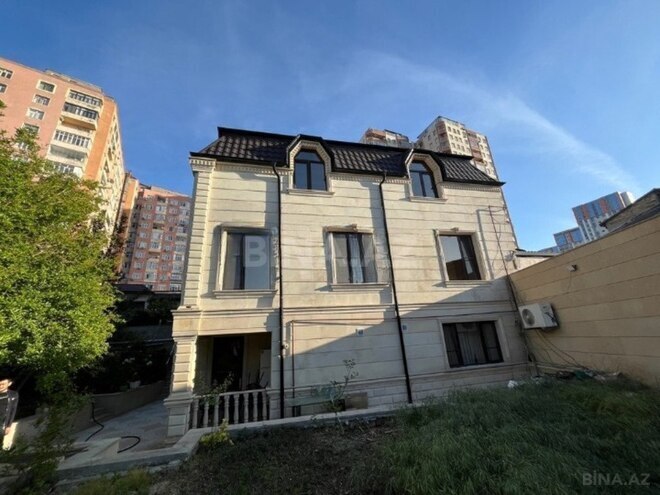Satılır 8 otaqlı həyət evi/bağ evi 500 m², Nəsimi m., photo 4 from 29