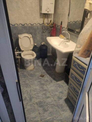 Продаётся 5-комн. вторичка 120 м², м. Кара Караев, photo 13 from 14