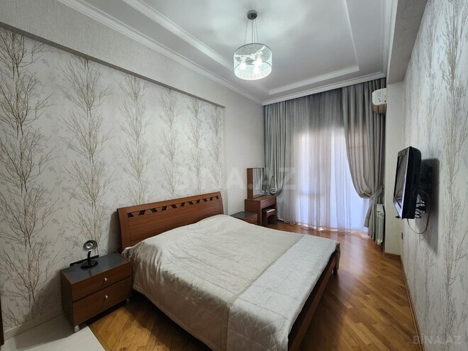 İcarəyə verilir 2 otaqlı yeni tikili 85 m², 28 May m., photo 6 from 10